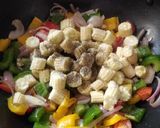 A picture of step 3 of Babycorn fried rice.