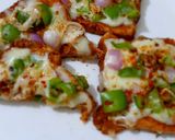 A picture of step 3 of Bread Pizza.