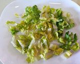 Foto del paso 2 de la receta: Ensalada con salsa rosa