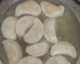 A picture of step 5 of Gujiya.