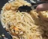Une image de l'étape 4 de Pad thaï aux crevettes 🇹🇭 🦐.