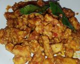 Foto langkah ke 4 dari resep Tempe Orek Daun Jeruk Pedas Manis Dan Simpel.