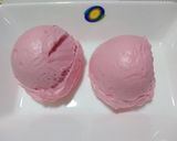 A picture of step 3 of Homemade strawberry icecream.