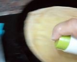 A picture of step 6 of Aloo paratha.
