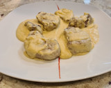 Foto del paso 6 de la receta: Solomillo de cerdo en salsa de queso y calabacín