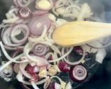 Une image de l'étape 3 de Rouelle de porc aux épices, miel et pommes de terre 🐷🥔🍯.