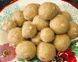 A picture of step 5 of Aatta ke Ladoo.