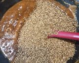 तिळाची चिक्की (tidachi chikki recipe in marathi) रेसिपी स्टेप 4 फोटो 