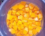 A picture of step 1 of Pumpkin mokimo.
