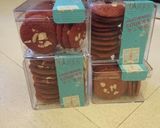 Foto langkah ke 6 dari resep Red velvet almond cookies.