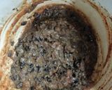 A picture of step 4 of Sheila's Spicy Bean Burgers.