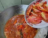 Foto langkah ke 5 dari resep Ikan Sarden Kaleng Pedas Manis.
