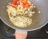 Foto langkah ke 3 dari resep Tumis Brokoli Udang.