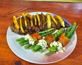 Foto del paso 1 de la receta: Paleta con Papas Acordeón y Acompañamientos