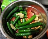 A picture of step 2 of Roasted sunflower seeds chutney.