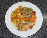 A picture of step 7 of Chicken with Peas and Mushrooms.
