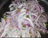 A picture of step 1 of Khasta besan roti.