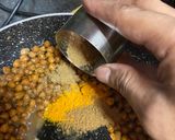 ছোলার ঘুগনি (Cholar ghugni recipe in Bengali) রেসিপির ধাপ 3 ছবি