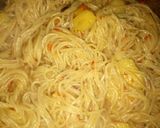 A picture of step 8 of Jollof din Taliya da dankali.