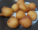 Foto del paso 5 de la receta: Buñuelos de yogurt y limón