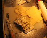 Foto del paso 4 de la receta: Pizza Zawinul, 3 quesos tres