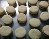 Foto del paso 3 de la receta: Alfajorcitos de maizena y chocolate