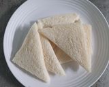 Foto langkah ke 3 dari resep Sandwich Goreng Isi Kornet.