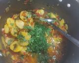 A picture of step 4 of Potato with spring onion.