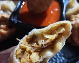 A picture of step 4 of Veg momos fried momos.