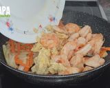 Foto del paso 10 de la receta: Fideos Chinos Fritos Tres Delicias