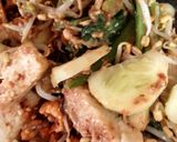 Foto langkah ke 6 dari resep Rujak petis.