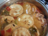 Sopa de capirotadas de queso derretido