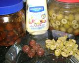 Foto del paso 1 de la receta: Salsa crema de aceitunas (aderezo)