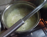 Foto del paso 1 de la receta: Tortilla de tallarines con papas fritas