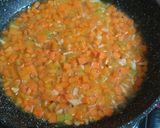 Foto langkah ke 5 dari resep Chicken Shepherd's Pie (Pastel Tutup).