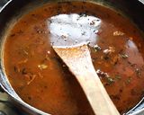 A picture of step 4 of Maggi chatpata tomato vegetables Chinese soup.