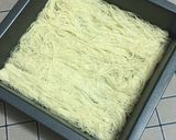A picture of step 2 of Knafeh with Cream Filling.