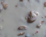 A picture of step 7 of Dahi bhalay.