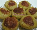 A picture of step 6 of Ragda patties.