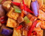 Foto langkah ke 5 dari resep Sapo Tahu Terong.