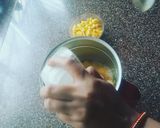 A picture of step 1 of Mango Mastani.