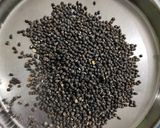 A picture of step 3 of Maa dal khichdi/ Black Urad dal khichdi.