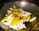 A picture of step 5 of Chawal ka fara (famous chhattisgadhi dish).