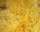 A picture of step 5 of Spaghetti with beans.