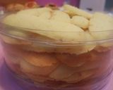 Foto langkah ke 5 dari resep Lidah kucing susu (milky cat tongue).