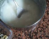 A picture of step 2 of Sweet malai sandwich.