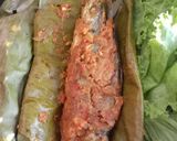 Foto langkah ke 5 dari resep Pepes Ikan Mangga Muda.