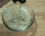 A picture of step 2 of #Chilli cheese grilled toast.