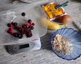 Foto del paso 1 de la receta: Pancakes de frutos rojos 🥞🍓🫐