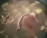 Foto langkah ke 3 dari resep Sop Bening Daging Qurban.